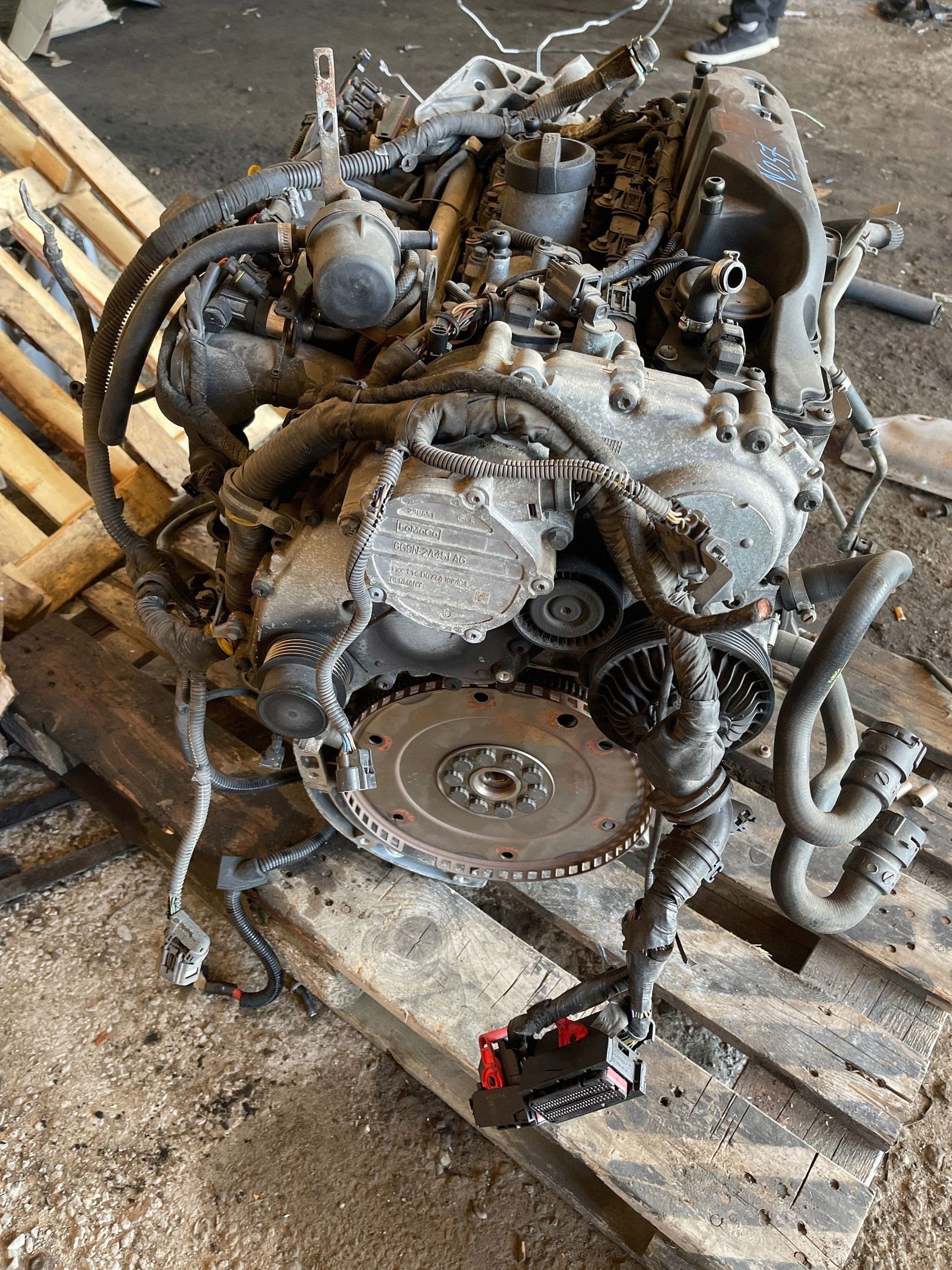Moteur B 6304 T4 — vue 4