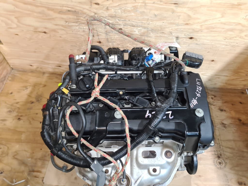 Moteur 4B11 — vue 2
