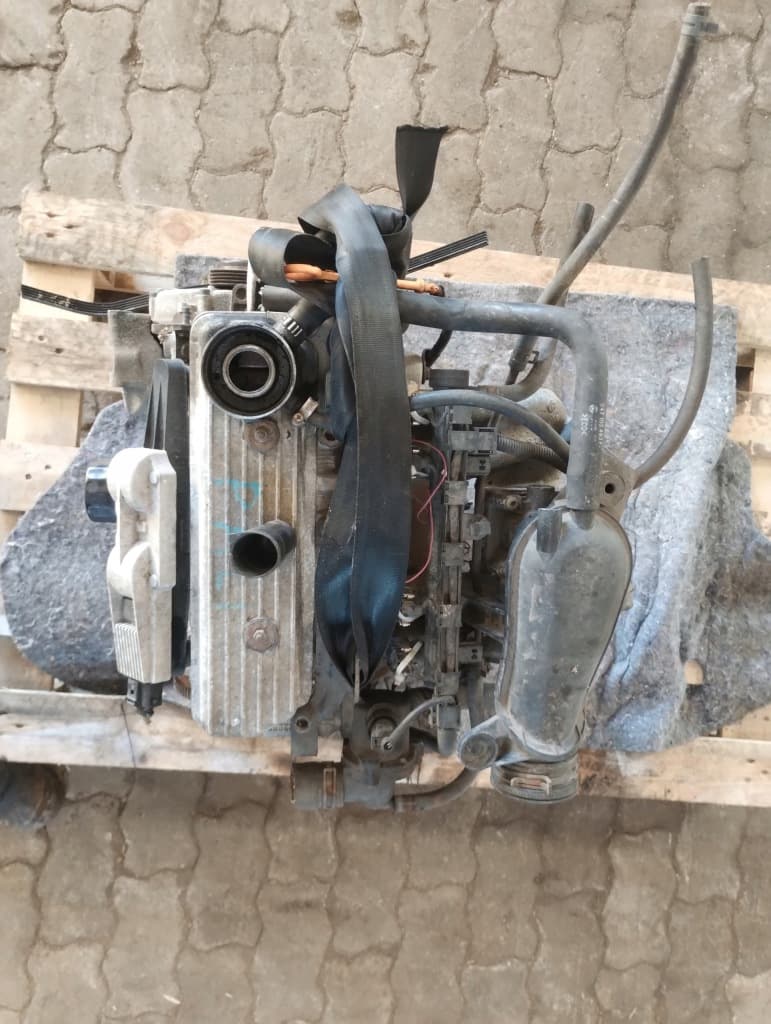 Moteur AZE — vue 3