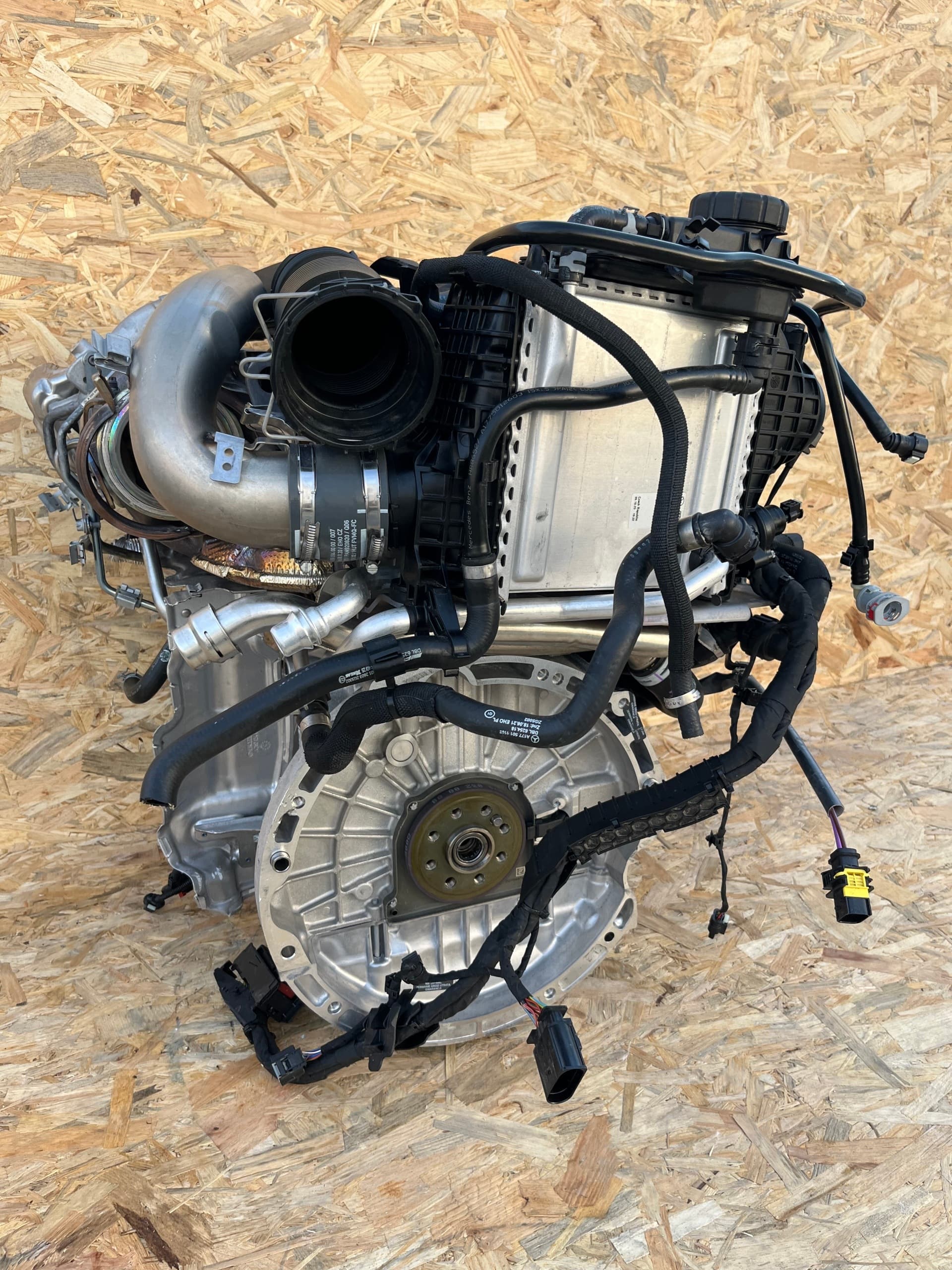 Moteur M 139.980 — vue 9