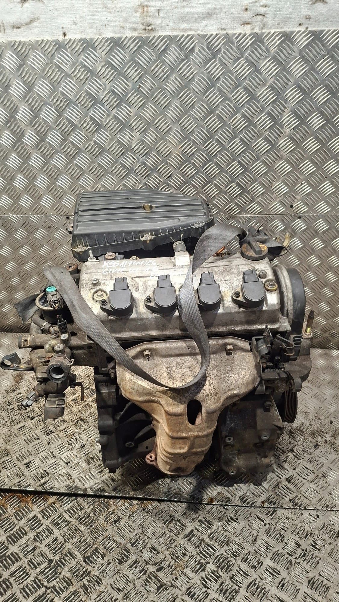 Moteur D16V1 — vue 5