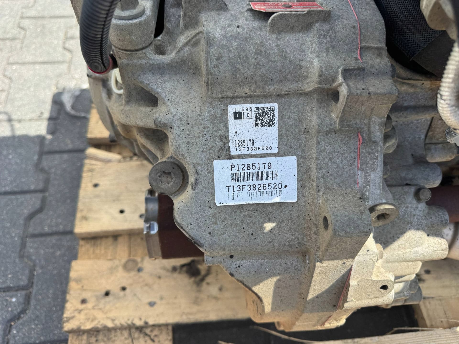 Moteur D 5204 T7 — vue 8