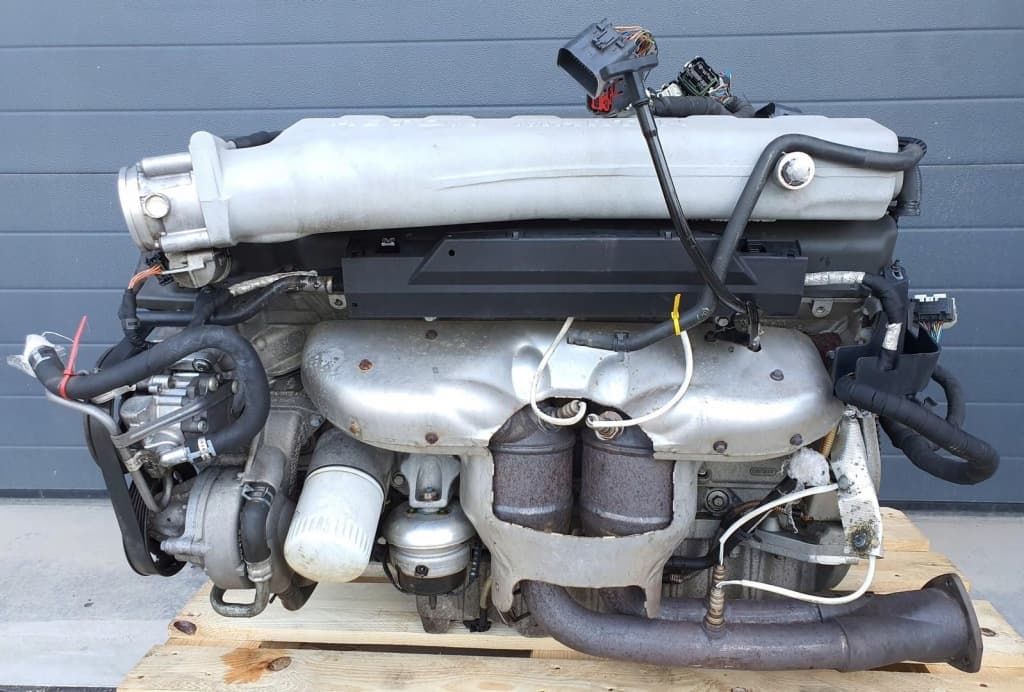 Moteur AM4R9 — vue 3