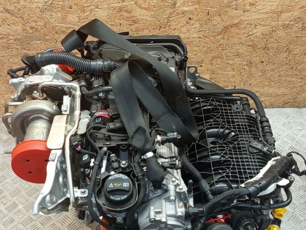 Moteur M 254.920 — vue 2