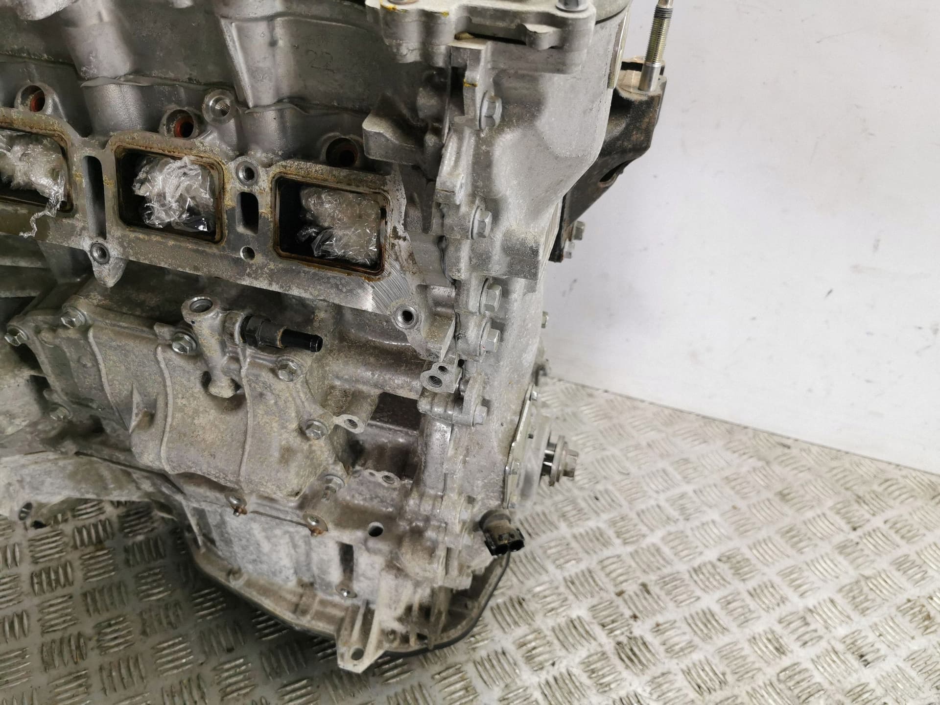 Moteur 2AR-FXE — vue 6