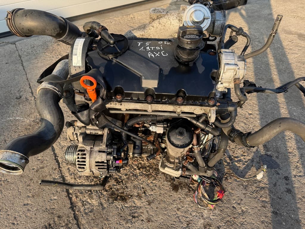 Moteur AXB pour Volkswagen Multivan 1.9 Diesel