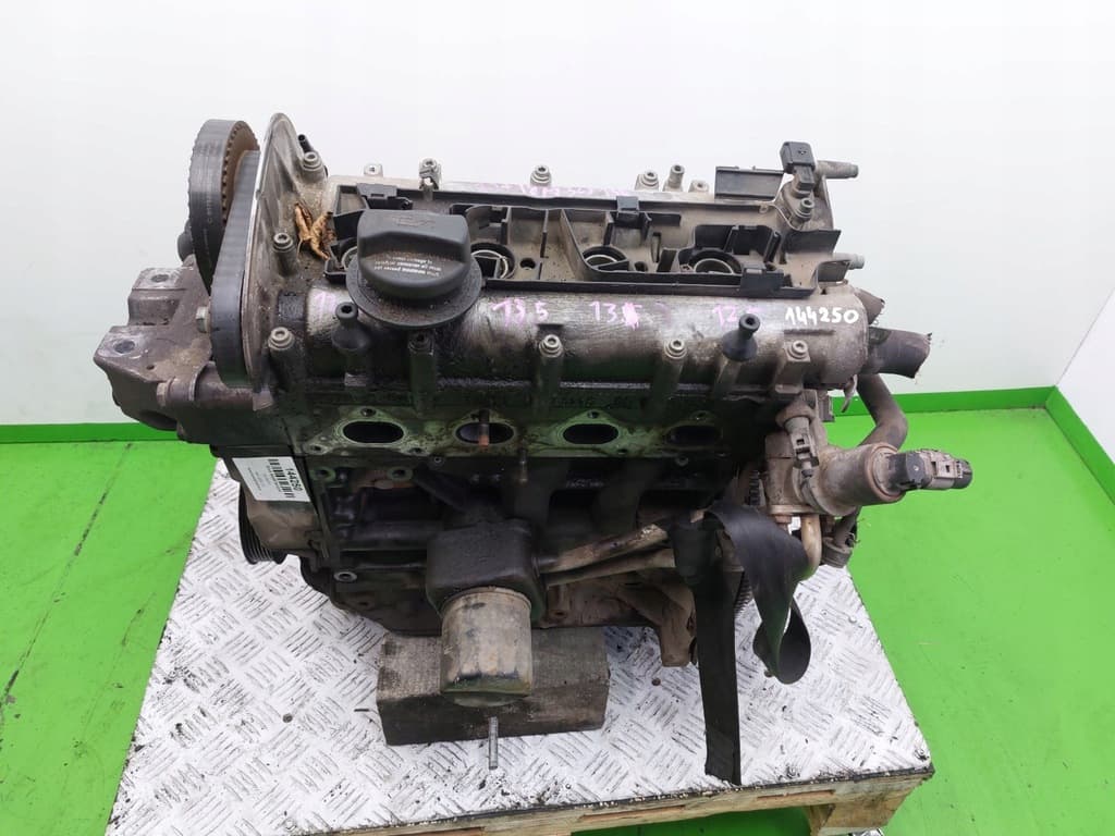 Moteur AZD pour Volkswagen Golf 1.6 Petrol