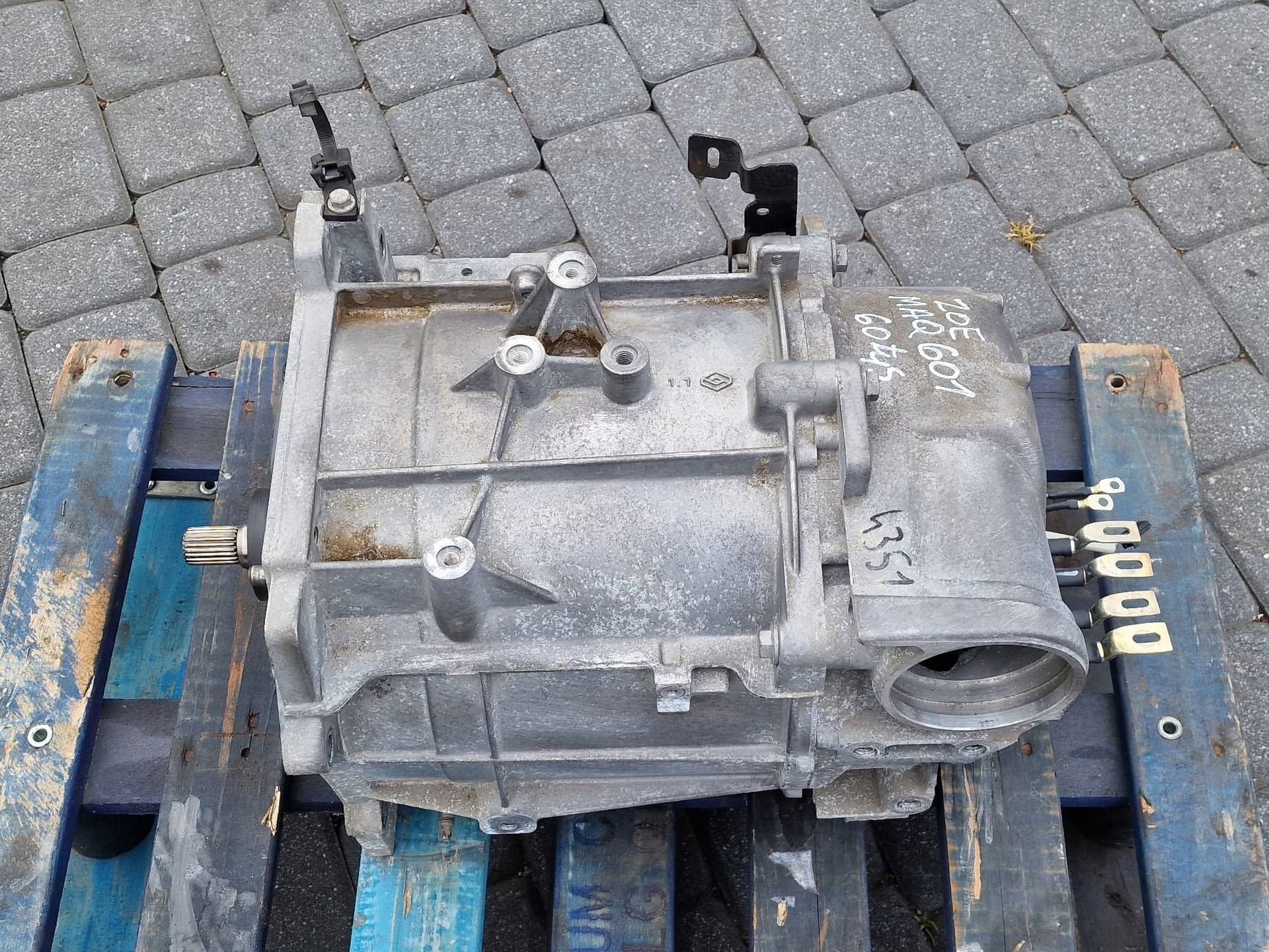 Moteur 5AQ 601 - Image 1