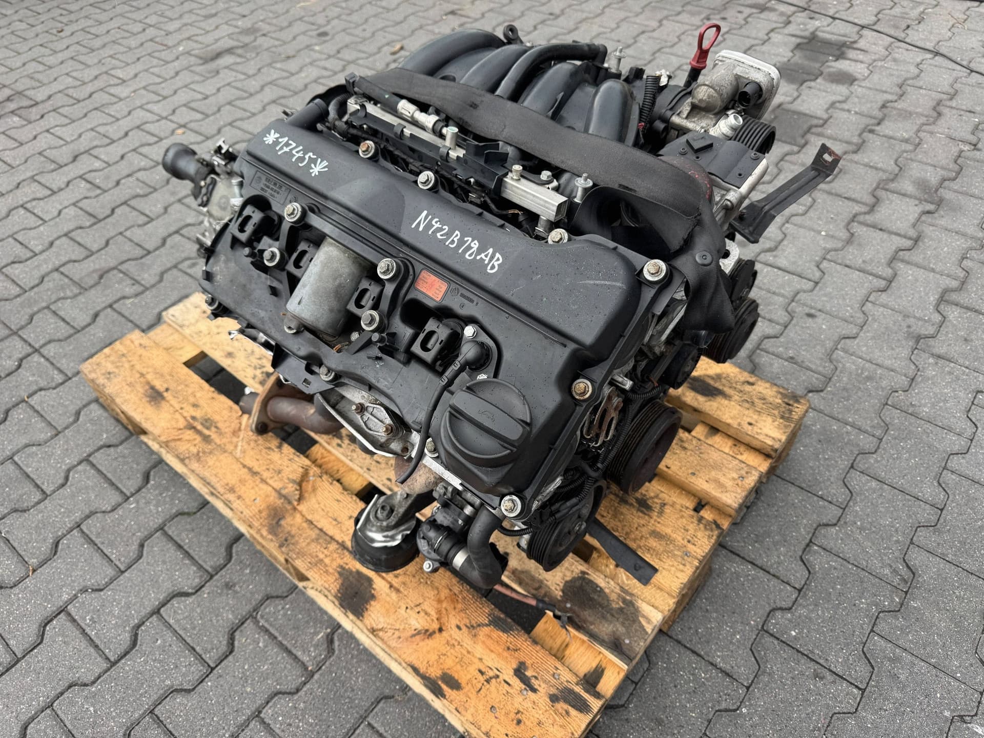 Moteur N42 B18 A — vue 3