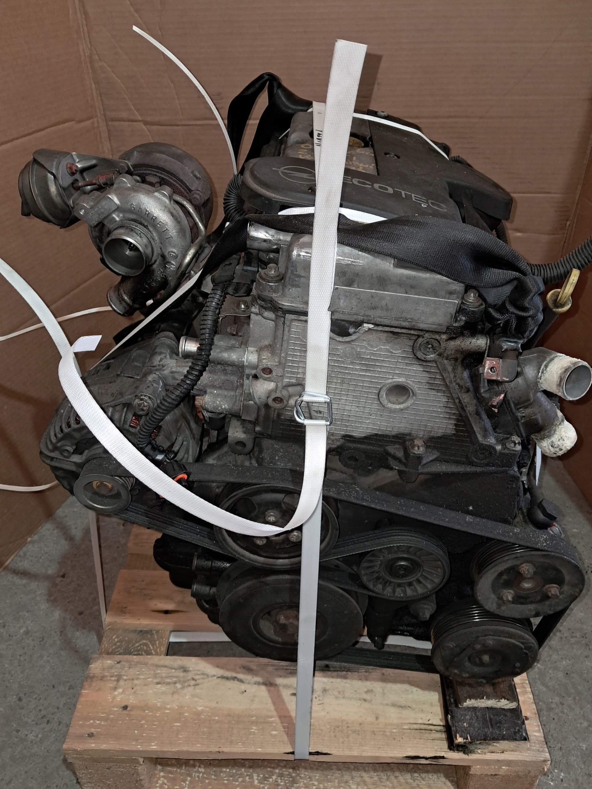 Moteur Y 22 DTH pour Opel Omega