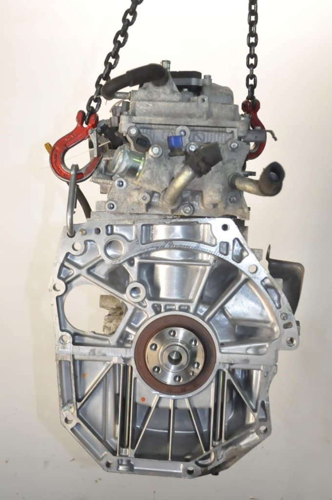 Moteur HR16DE — vue 3