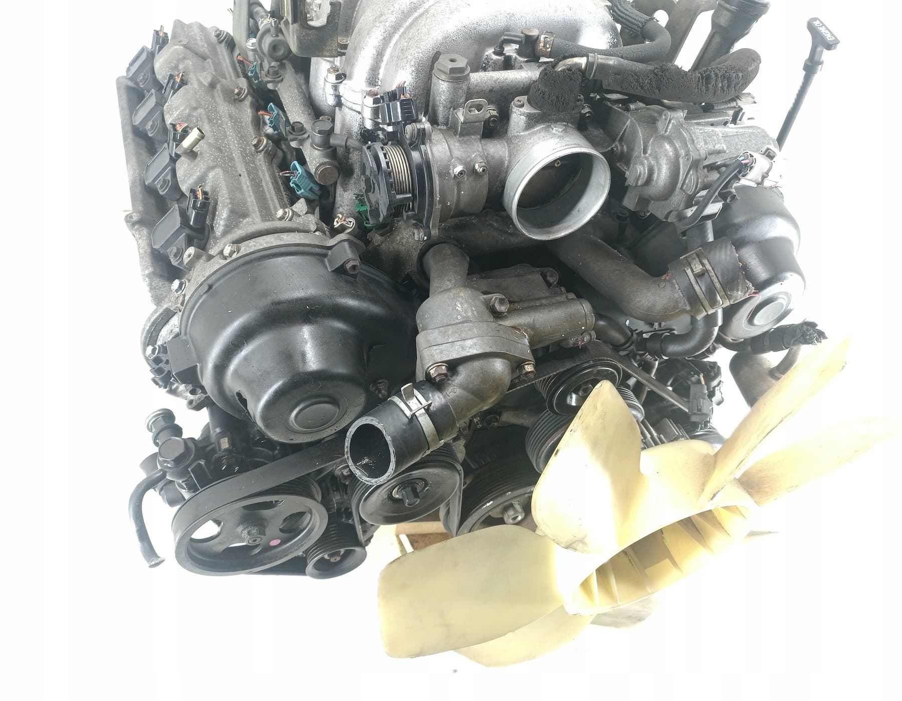 Moteur 2UZ-FE — vue 2