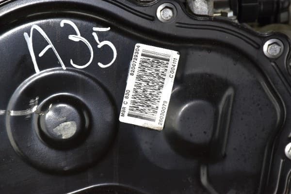 Moteur M9R 830 — vue 6