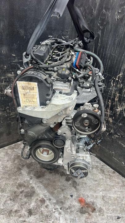 Moteur 4HB (DW12RUD) pour Opel Movano 2.2 Diesel