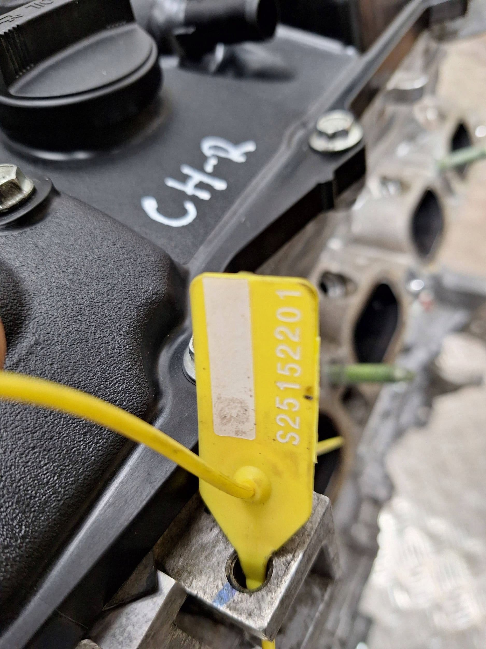 Moteur 2ZR-FXE — vue 5