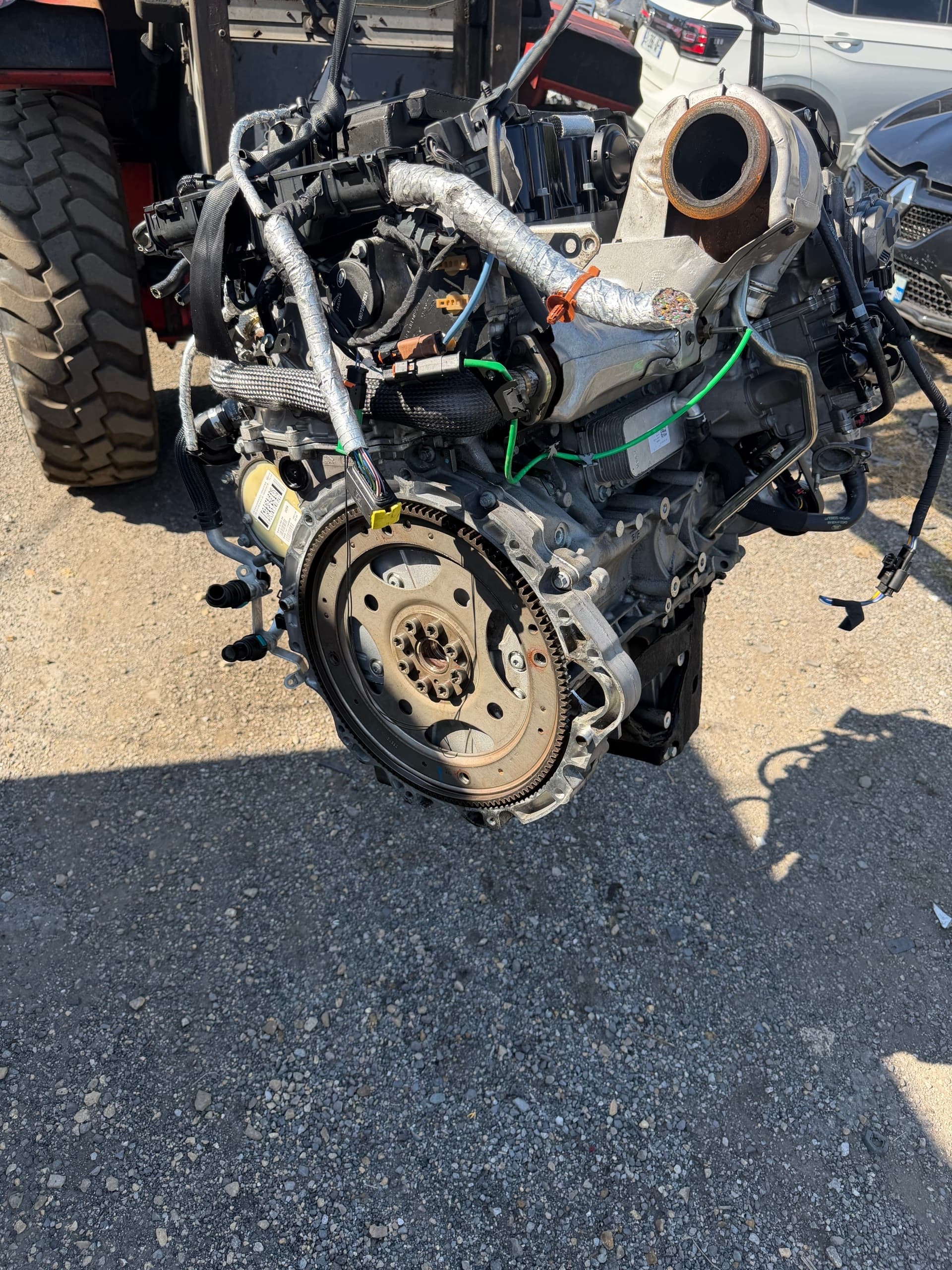 Moteur 204DTH(AJ20D4) — vue 3
