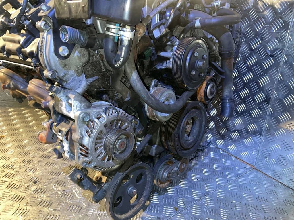 Moteur VK45DE — vue 3