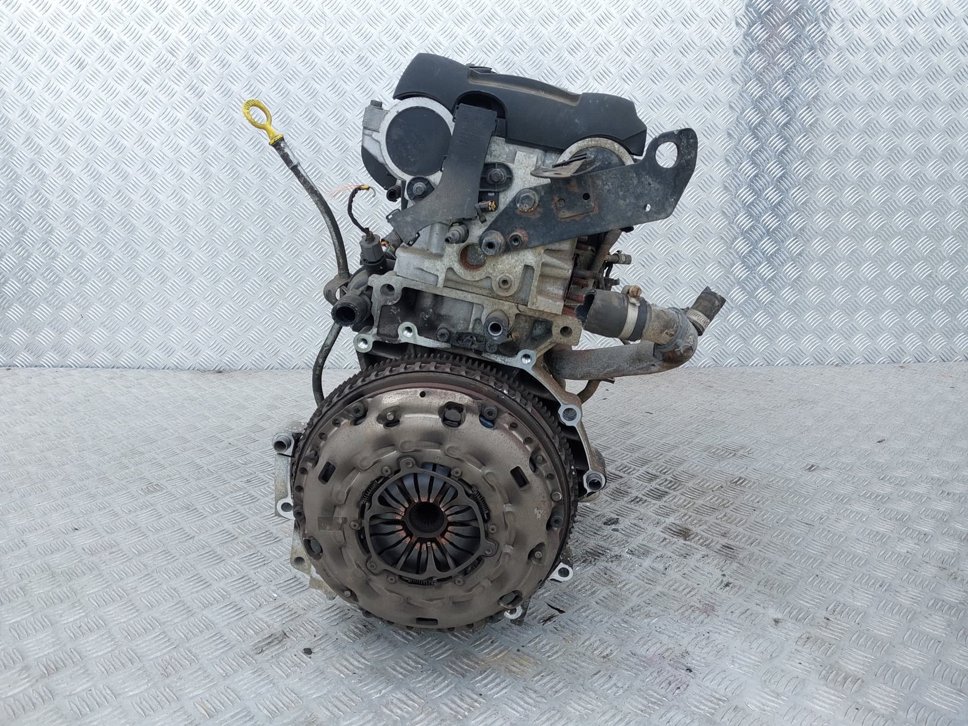 Moteur B 5254 T — vue 4