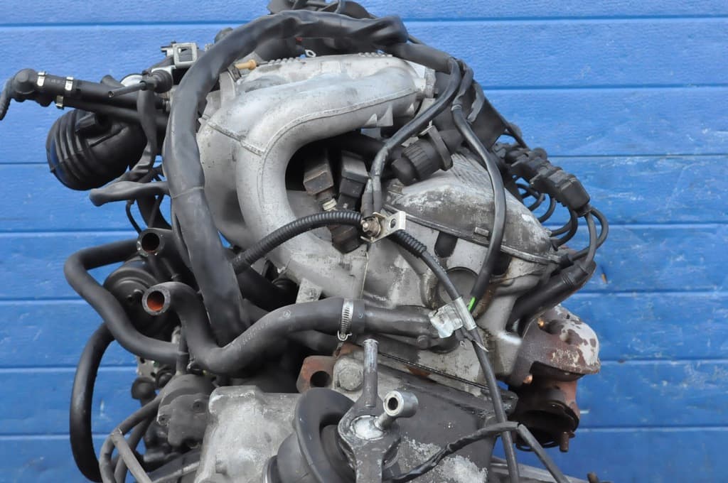 Moteur M20 B20 (206KA) — vue 4
