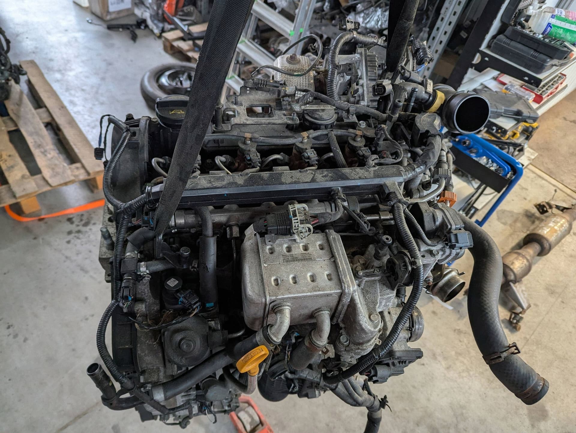 Moteur D4HE — vue 2