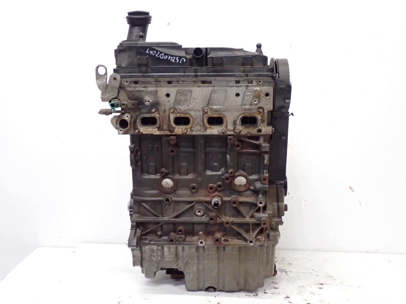 Moteur CAAE — vue 2