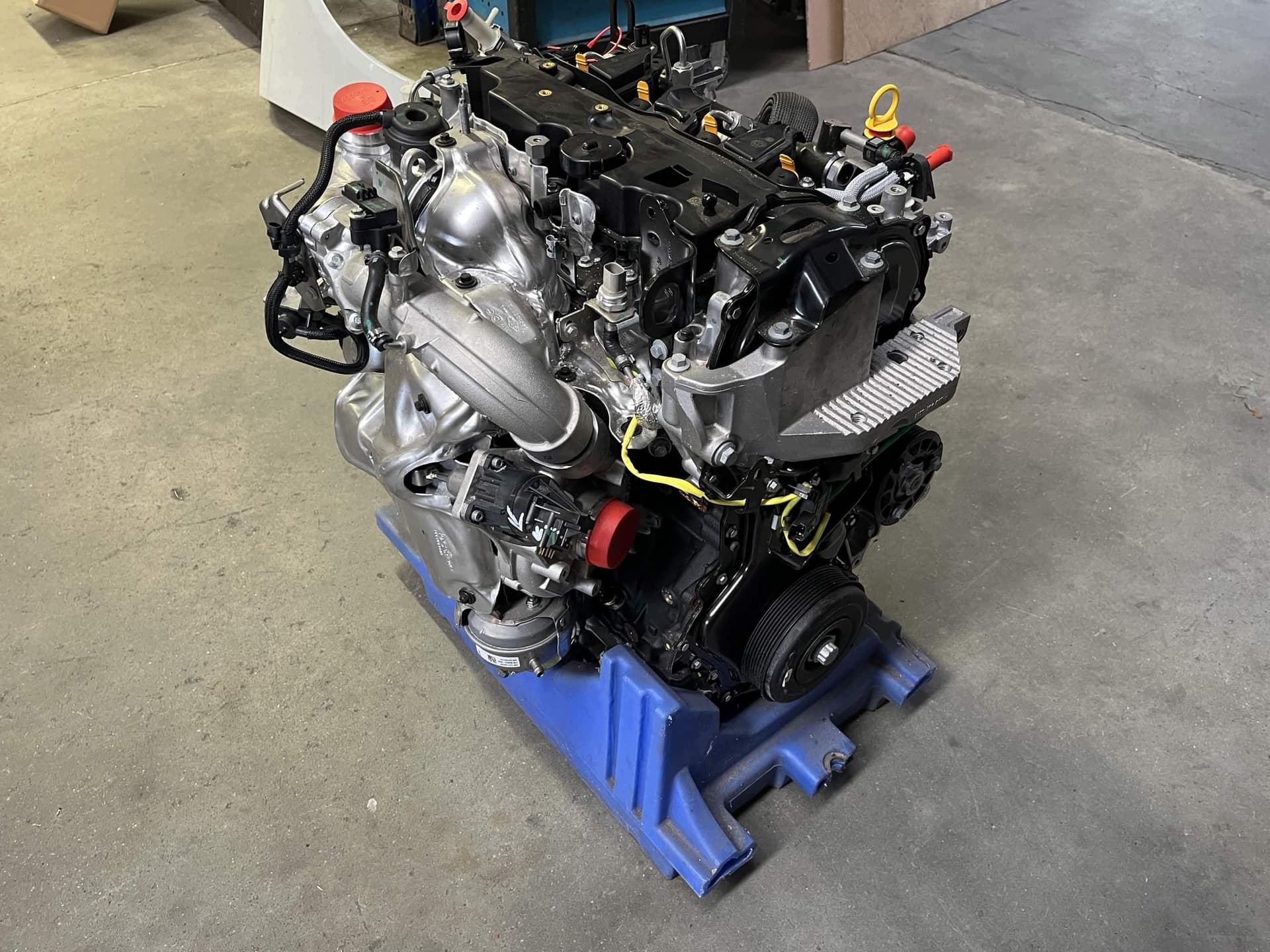 Moteur M9T 890 — vue 4