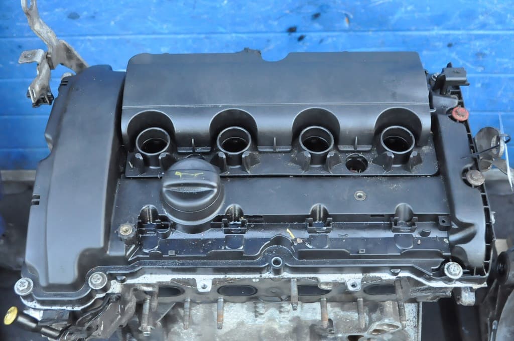 Moteur 5FX (EP6DT) — vue 3