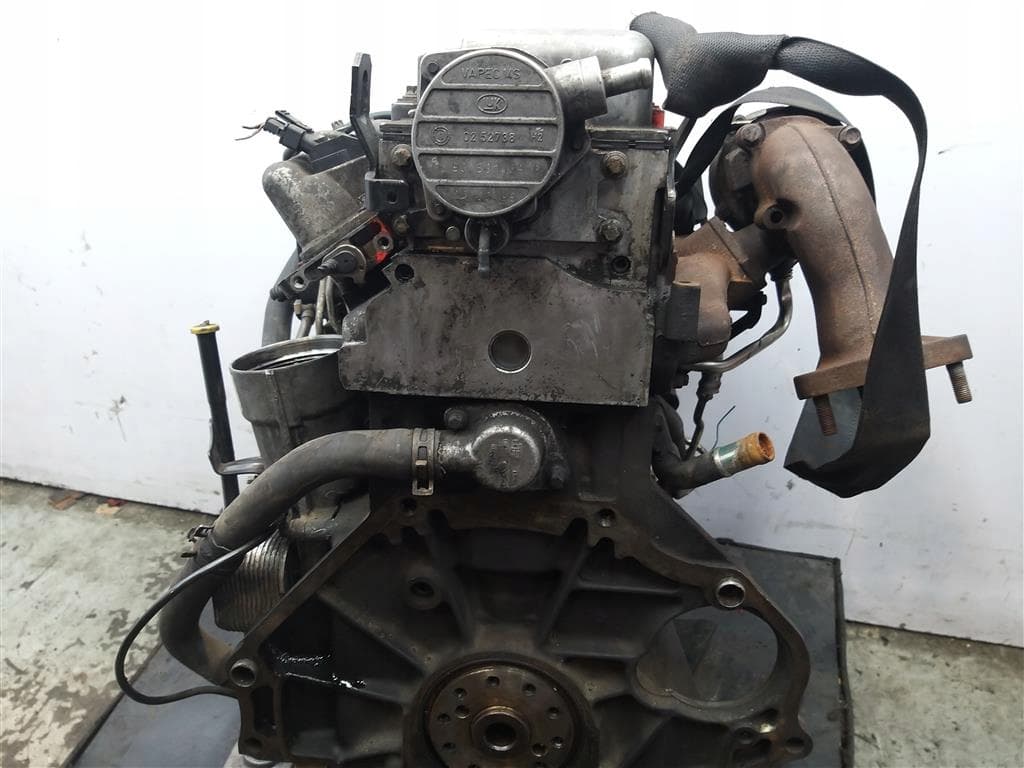 Moteur Y 22 DTH — vue 5