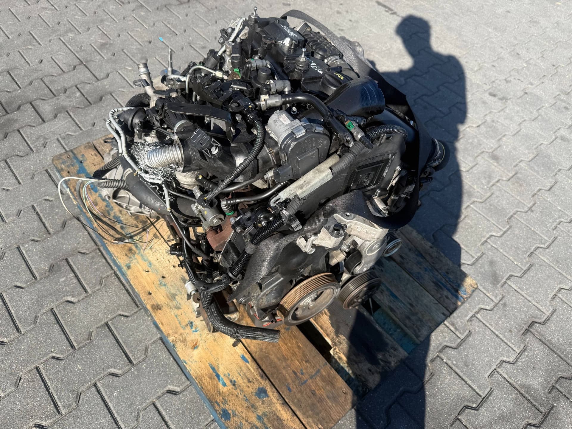 Moteur 9HC (DV6C) — vue 5
