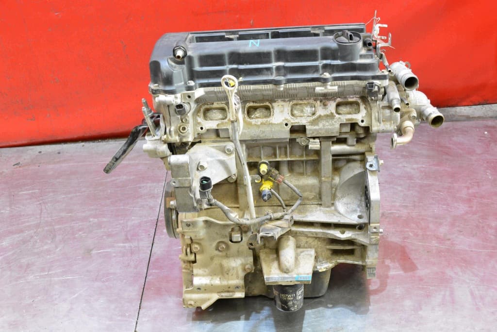 Moteur 4B11 — vue 8
