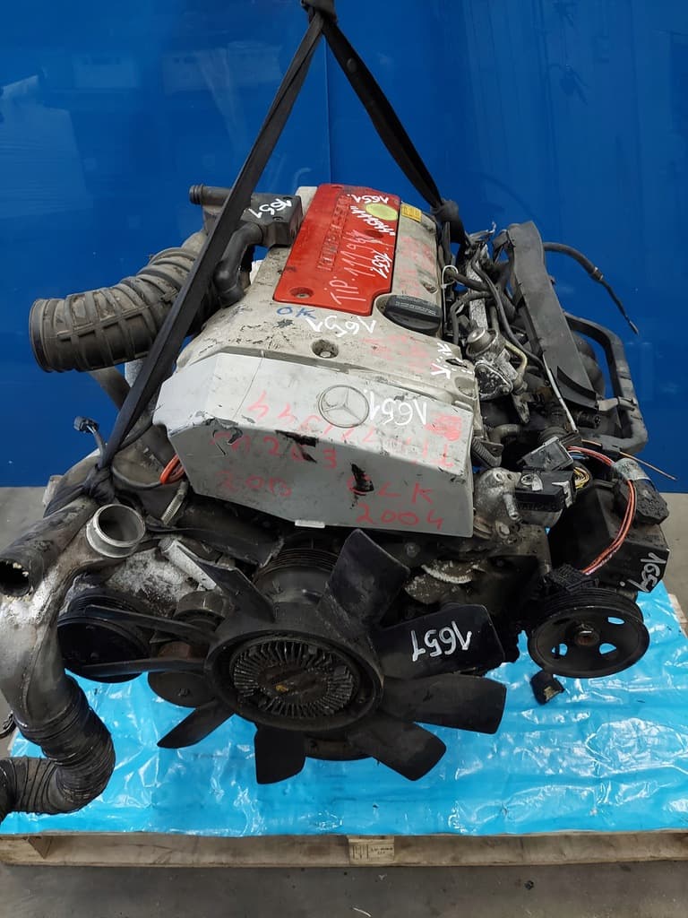 Moteur M 111.944 — vue 4