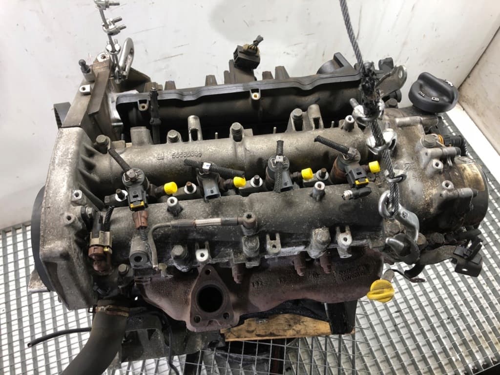 Moteur A 20 DT — vue 3