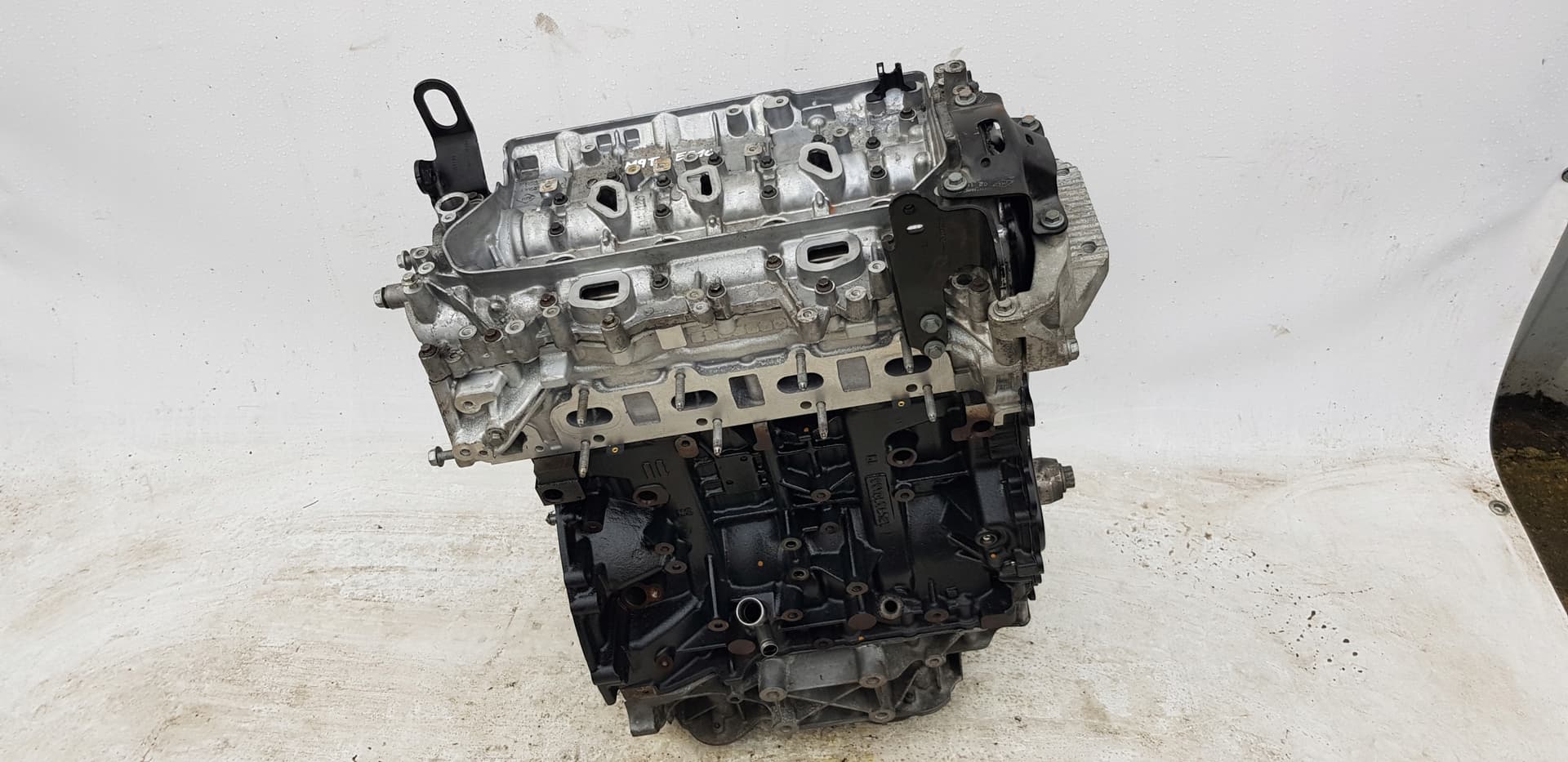 Moteur M9T 882 pour Nissan Nv400
