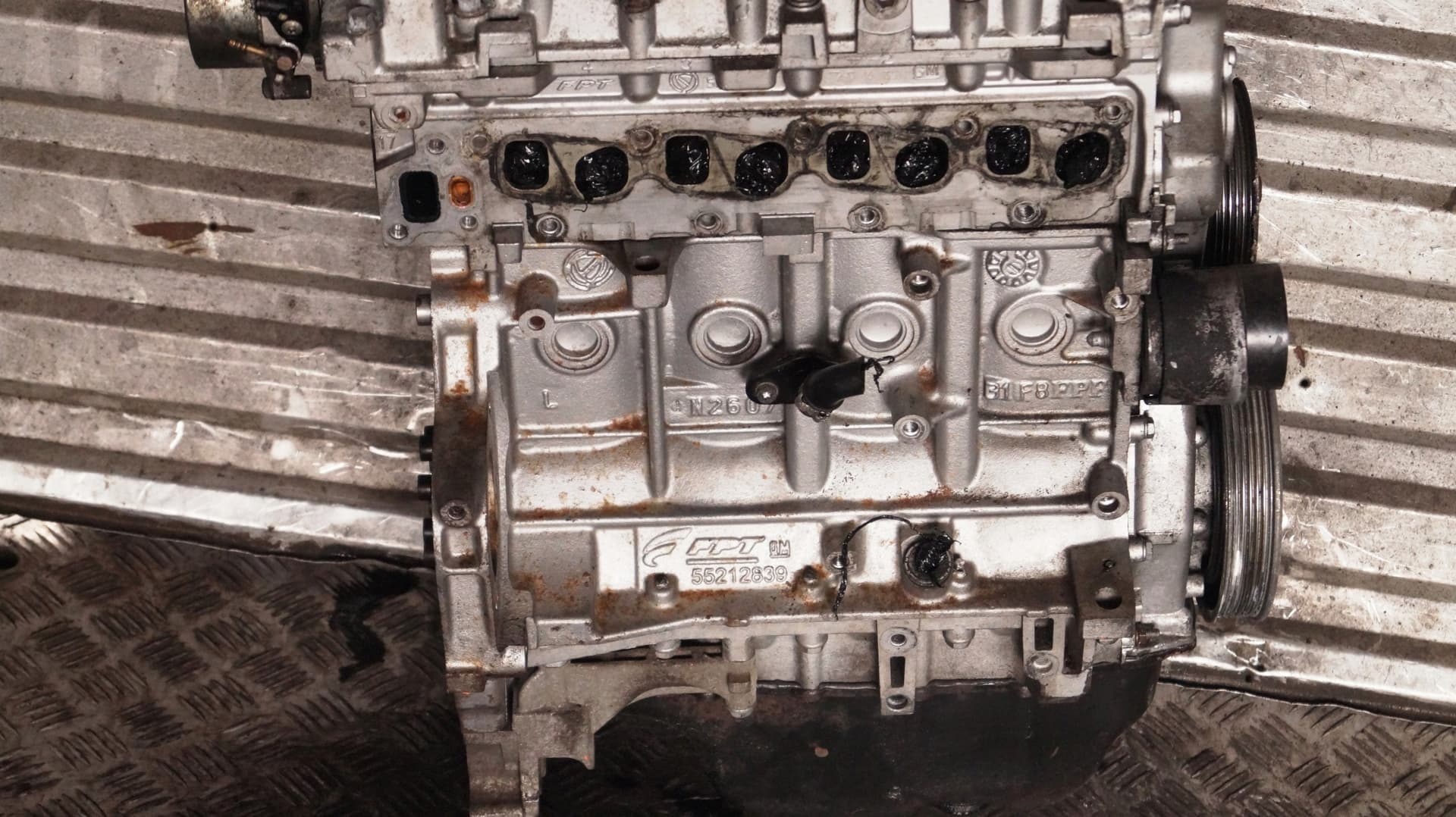 Moteur A 13 DTR — vue 3