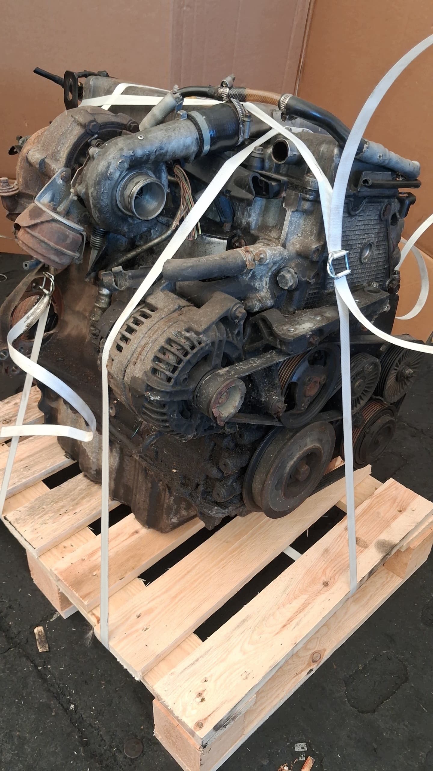 Moteur Y 22 DTR — vue 8