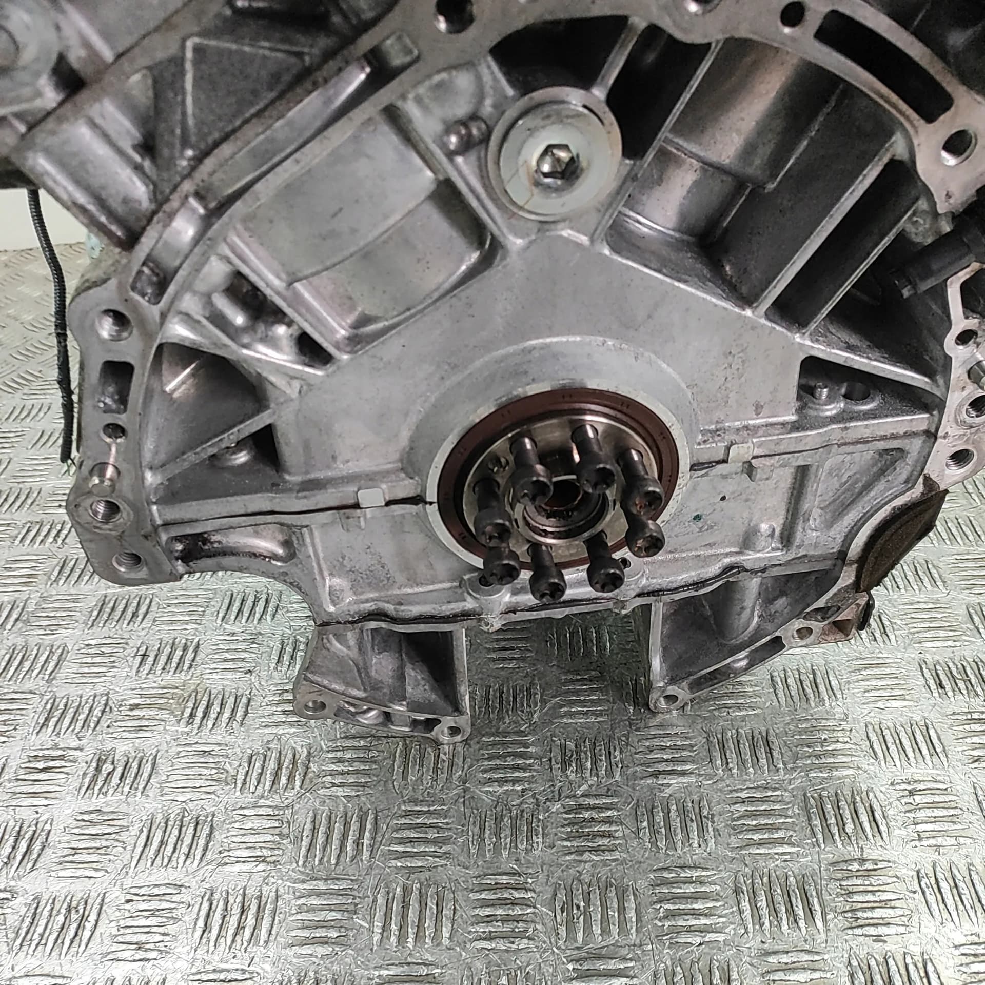 Moteur VQ37VHR — vue 8