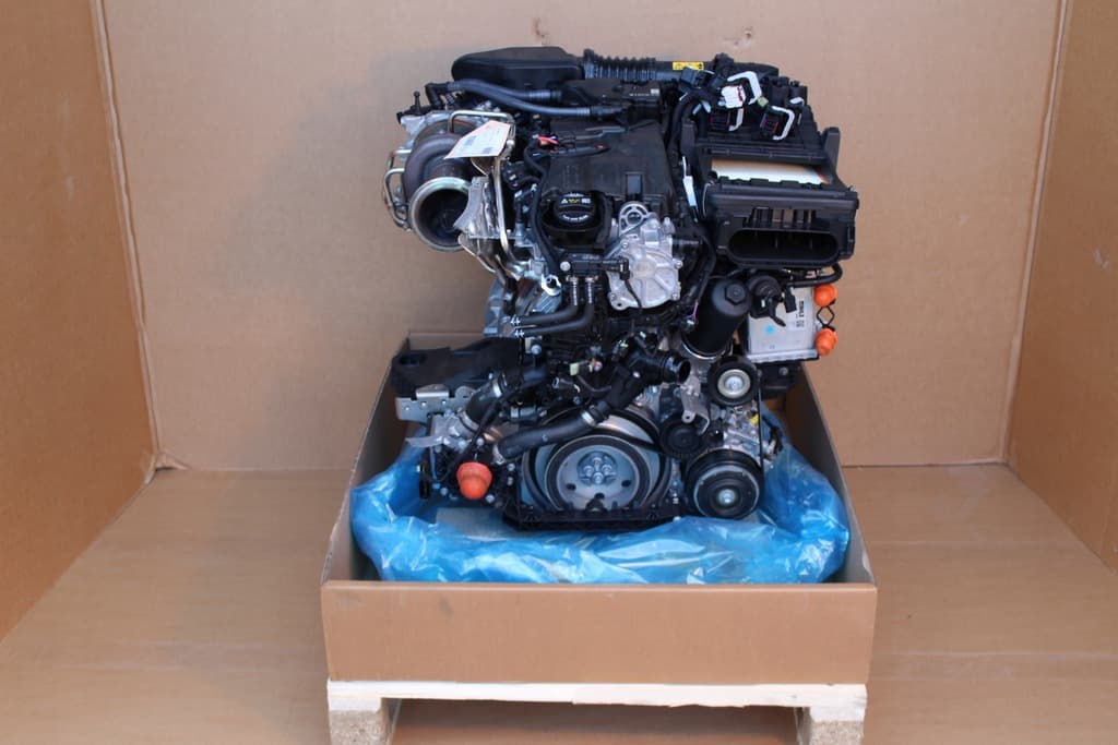 Moteur M 264.915 pour Mercedes-Benz C-class 1.5 Petrol/Electric
