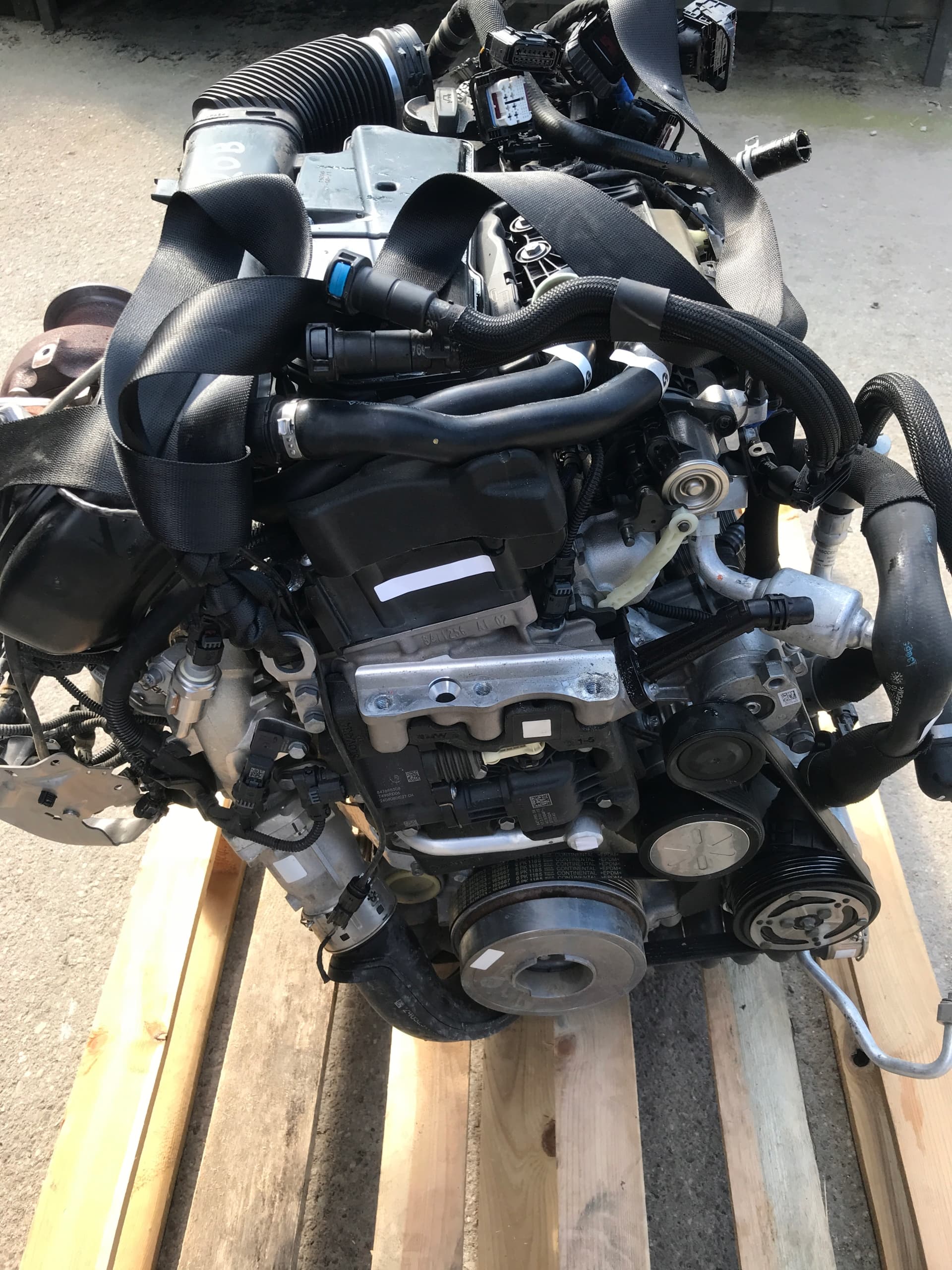 Moteur B47 C20 B — vue 4