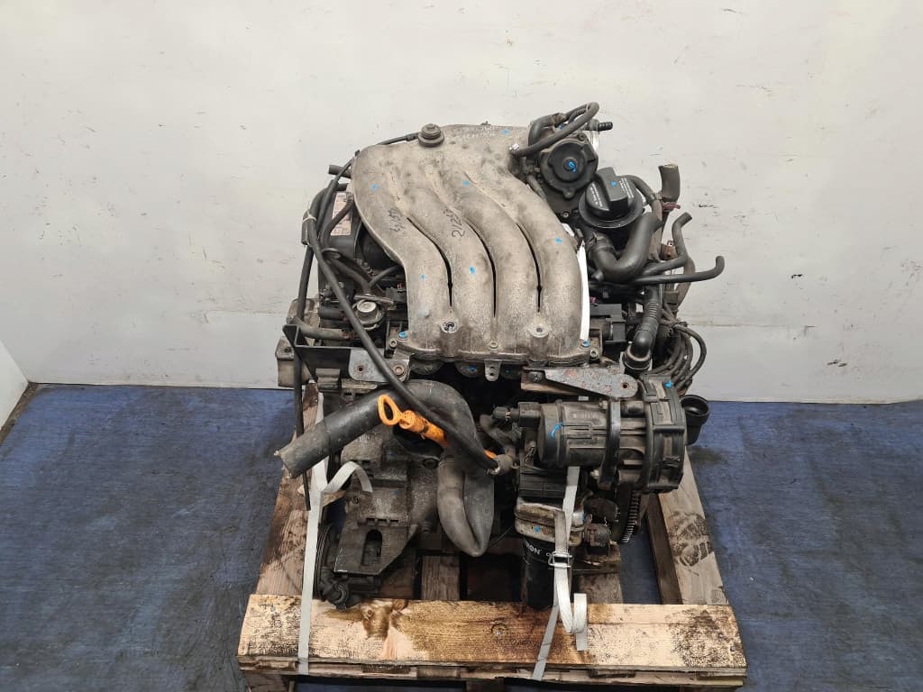 Moteur AVH pour Volkswagen Bora 2.0 Petrol
