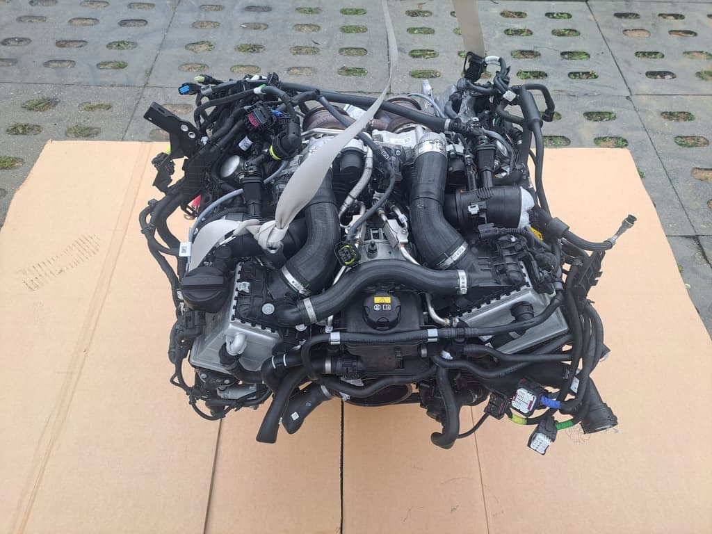 Moteur N63 B44 D — vue 4
