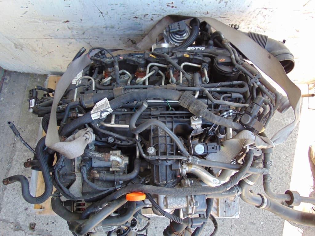 Moteur CAYA pour Volkswagen Touran