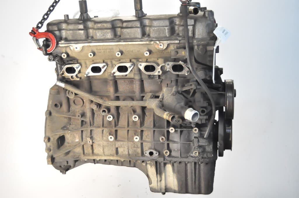 Moteur D27DT — vue 3