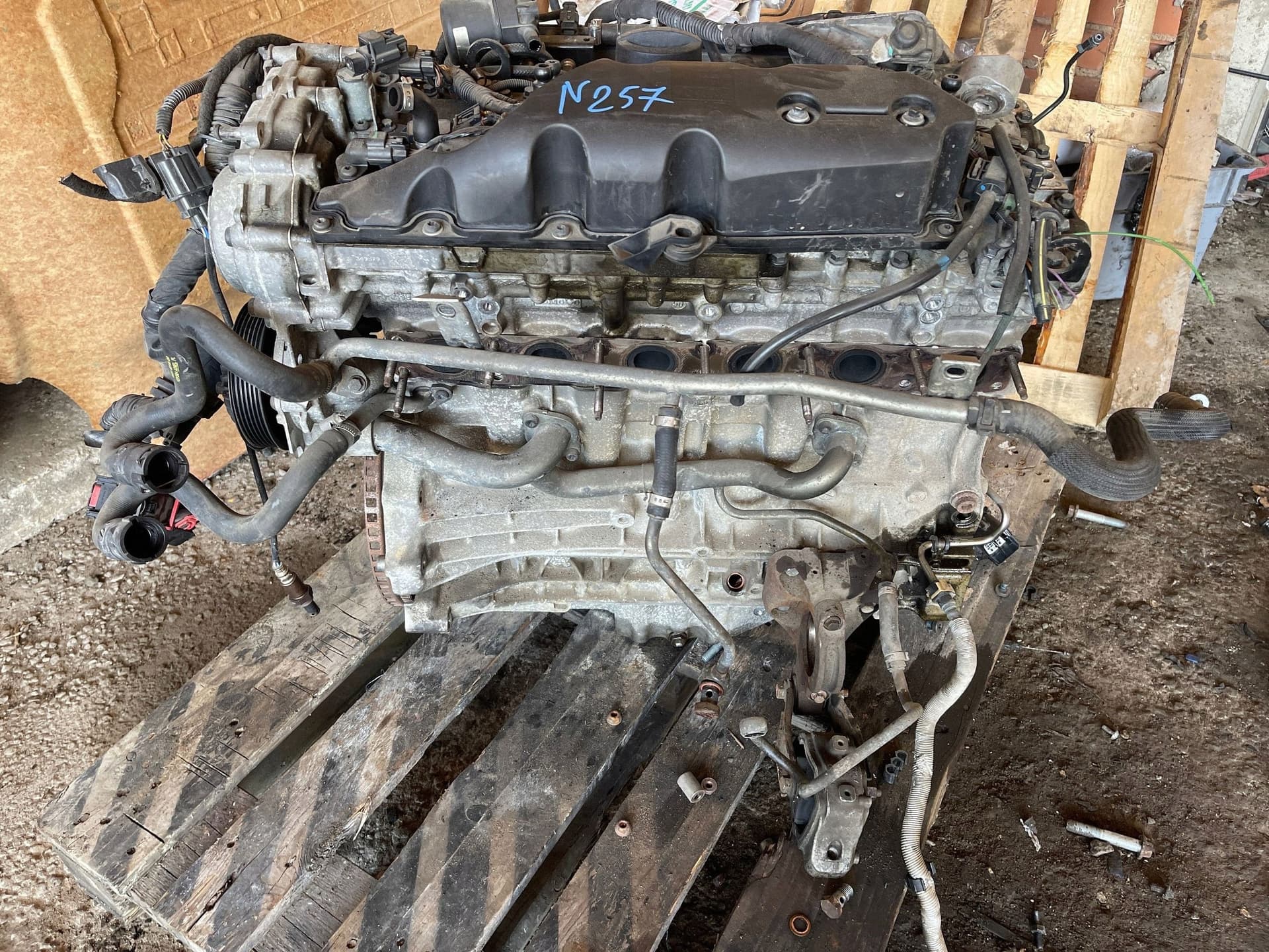 Moteur B 6304 T4 — vue 3