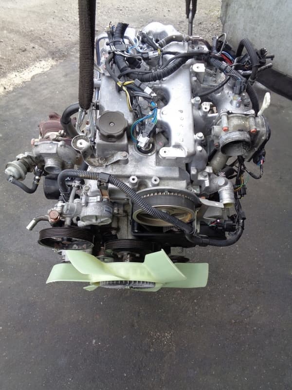 Moteur 4D56-HP pour Mitsubishi L 200 2.5 Diesel