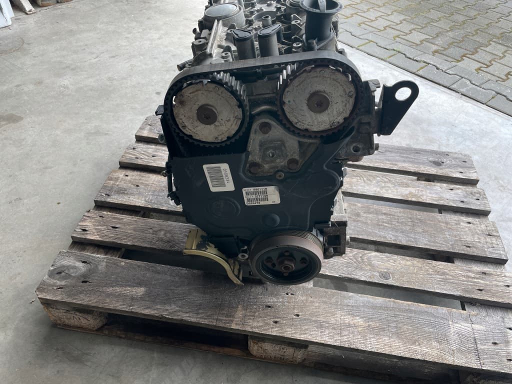 Moteur B 5254 T3 — vue 2