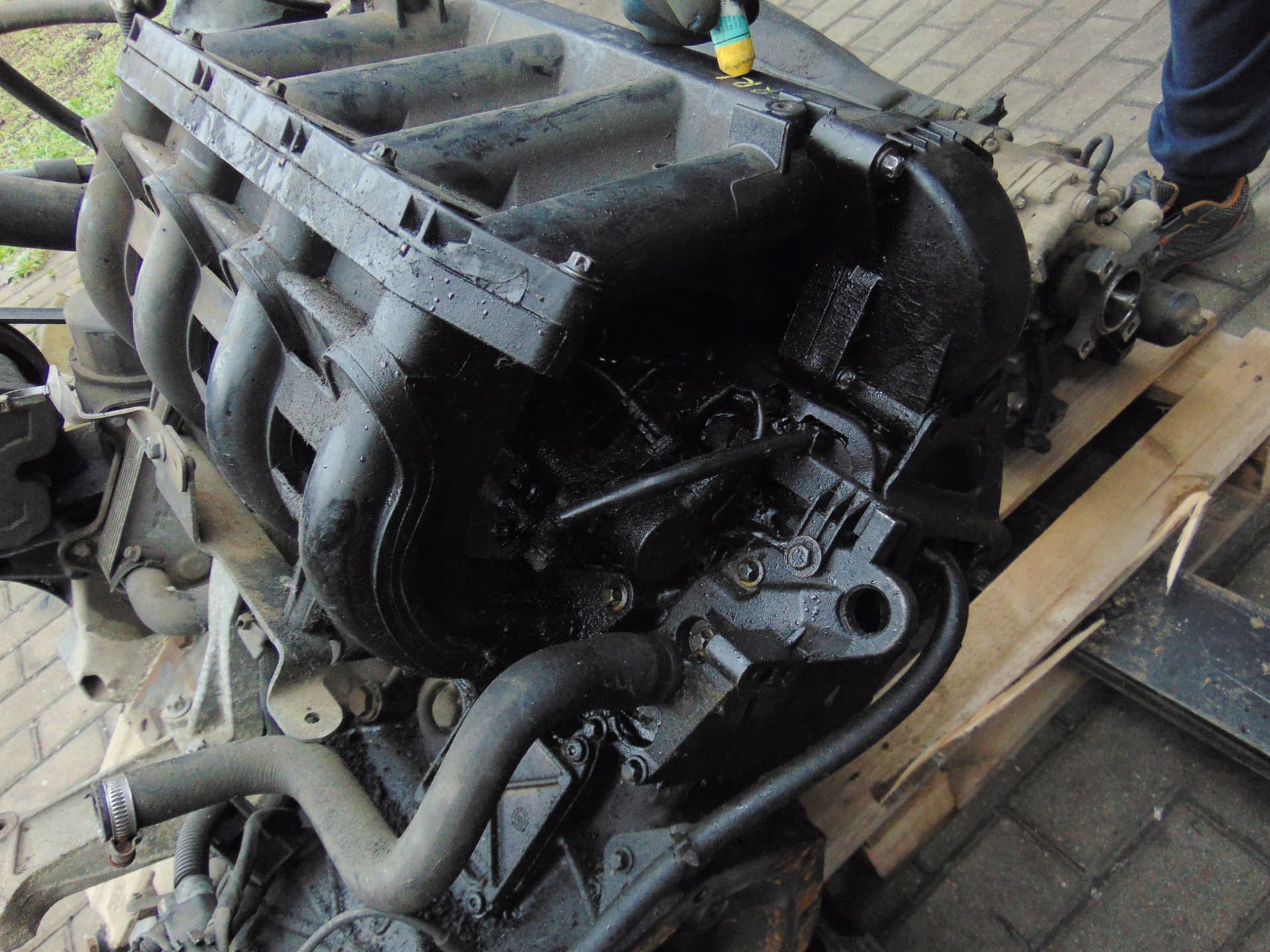 Moteur M 111.979 — vue 3