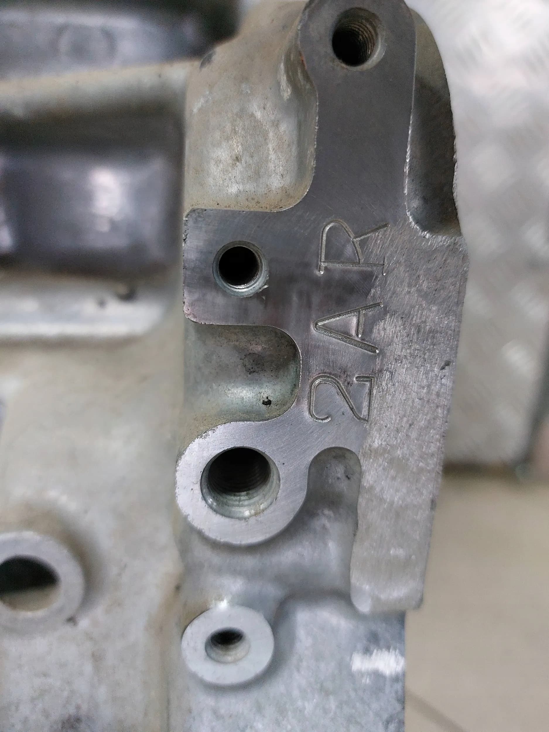 Moteur 2AD-FHV — vue 4