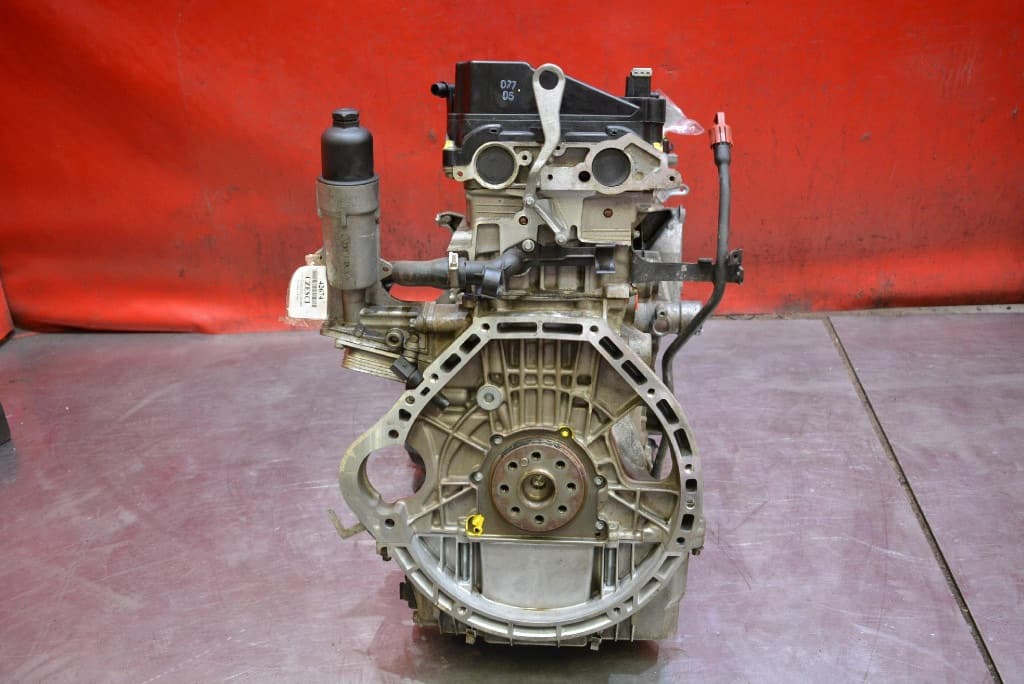 Moteur M 112.913 — vue 6