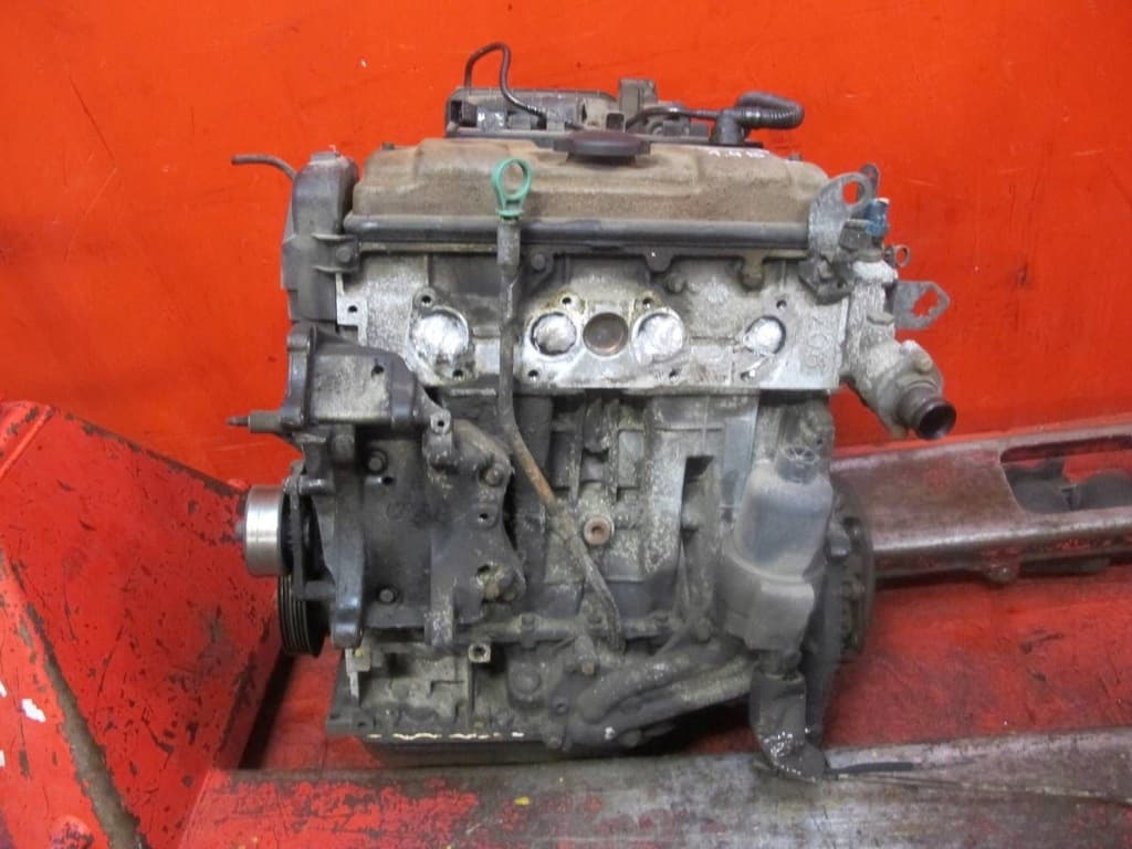 Moteur KFW (TU3JP) — vue 2