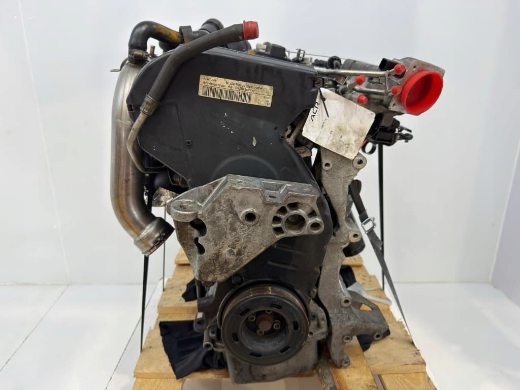 Moteur AUQ — vue 4